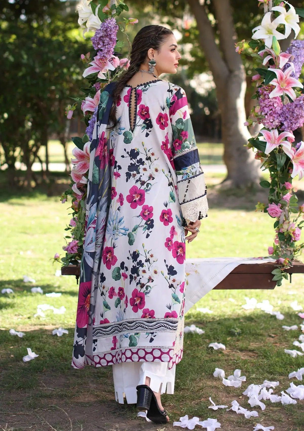 LOVELIGHT wearing this beautiful dress from ELAF's