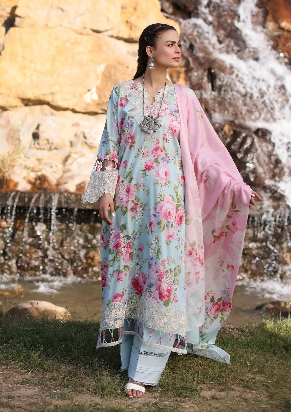 Another front image of beautifull GLACIELLA from ELAF's