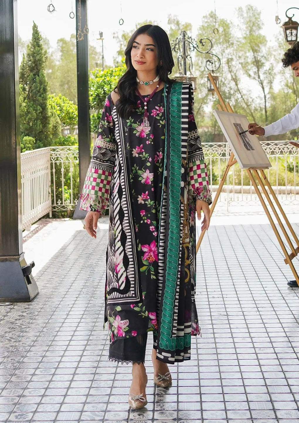 EEP-02A - Dark Floral - Elaf Premium