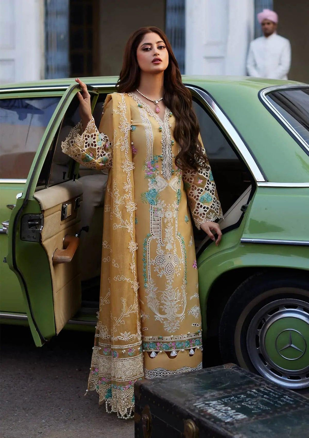 Another front image of beautifull DANIA from ELAF's