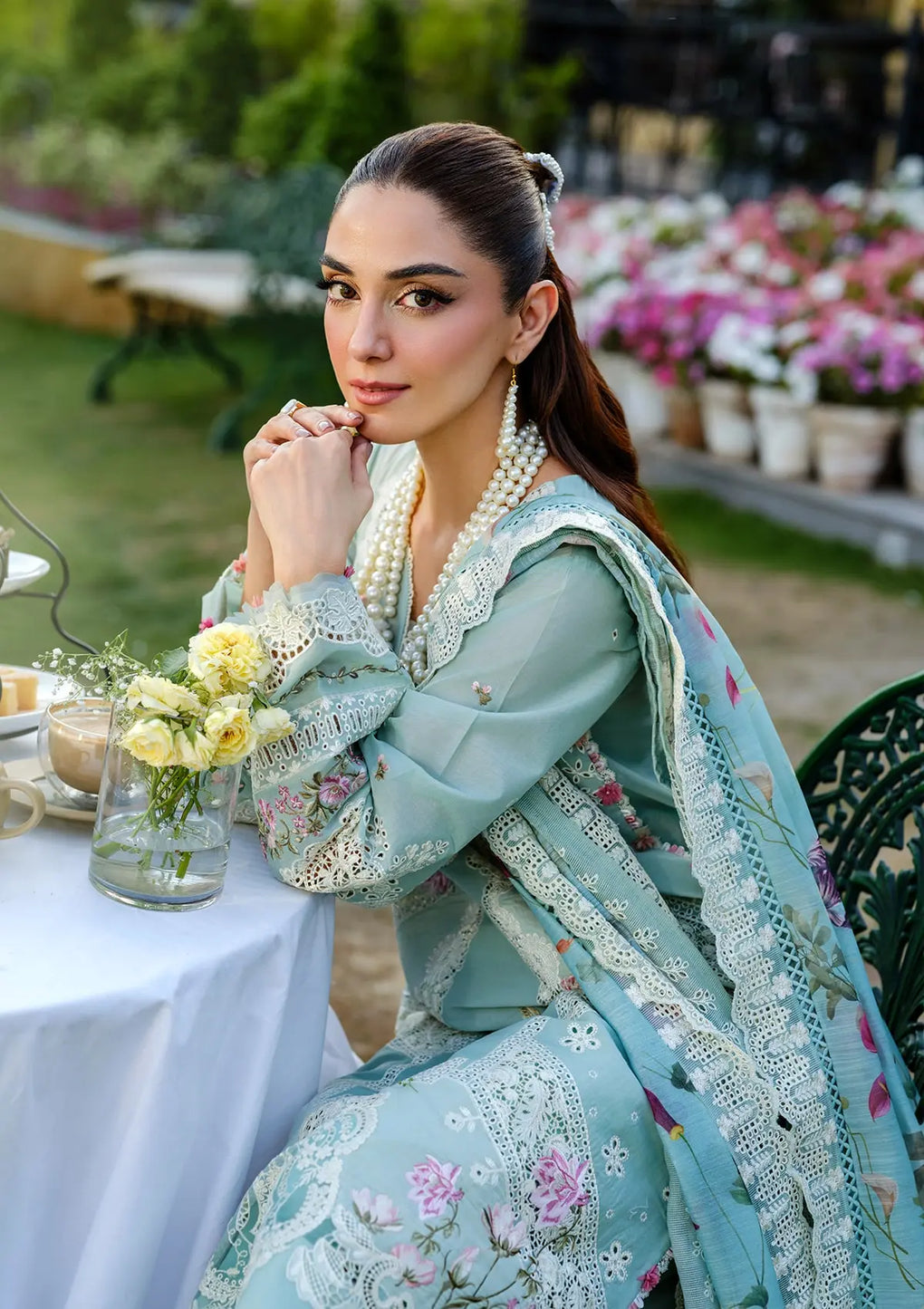 Another front image of beautiful ZOYA from ELAF LUXURY LAWN 2025 VOL 2.