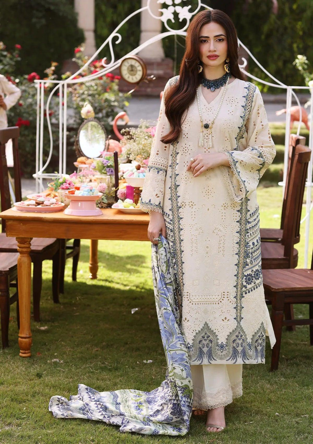 ECF-07 DAISY - Elaf Premium