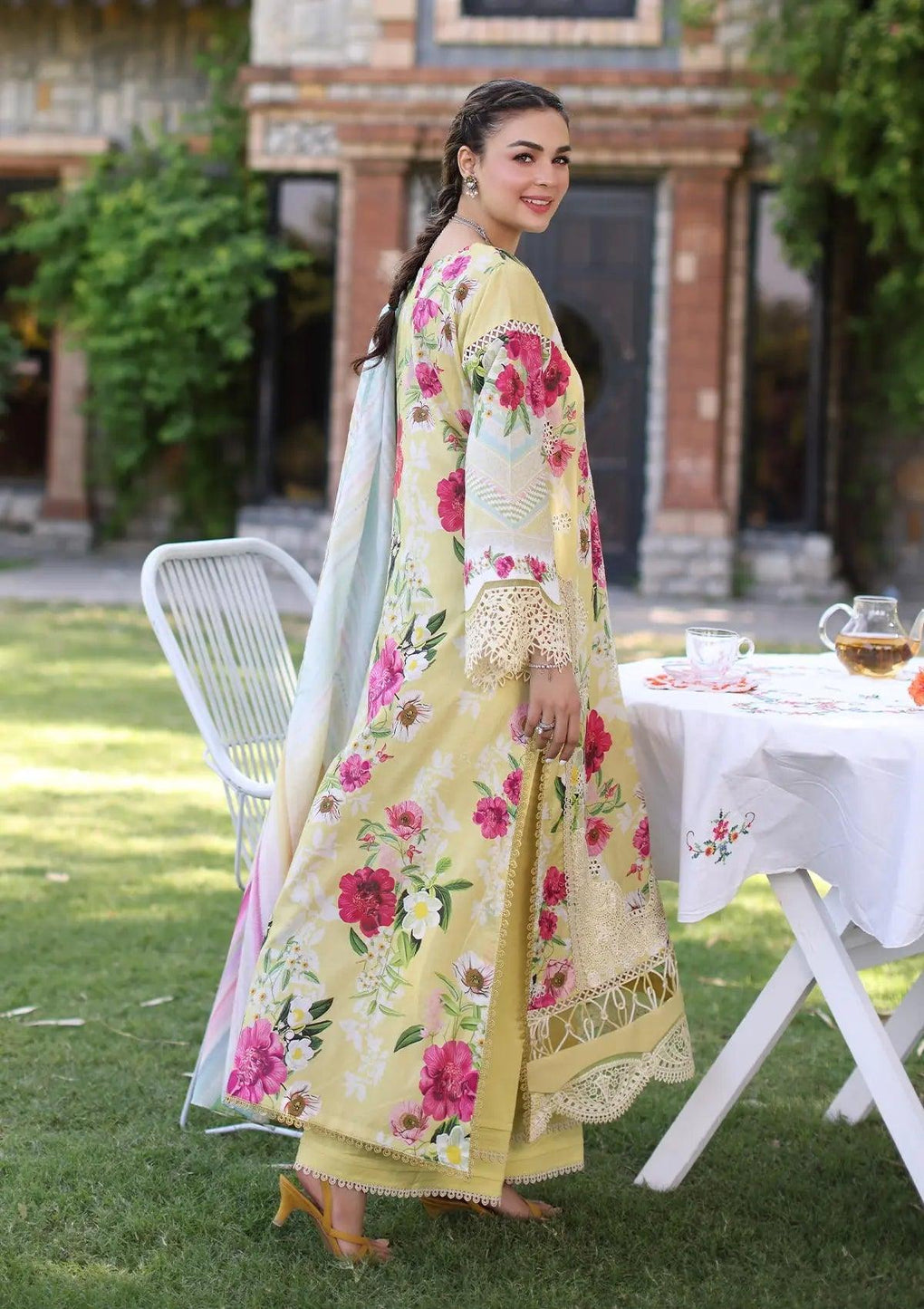SUNSHINE BOUQUET Printed Chikankari Lawn wearing this beautiful dress from ELAF's