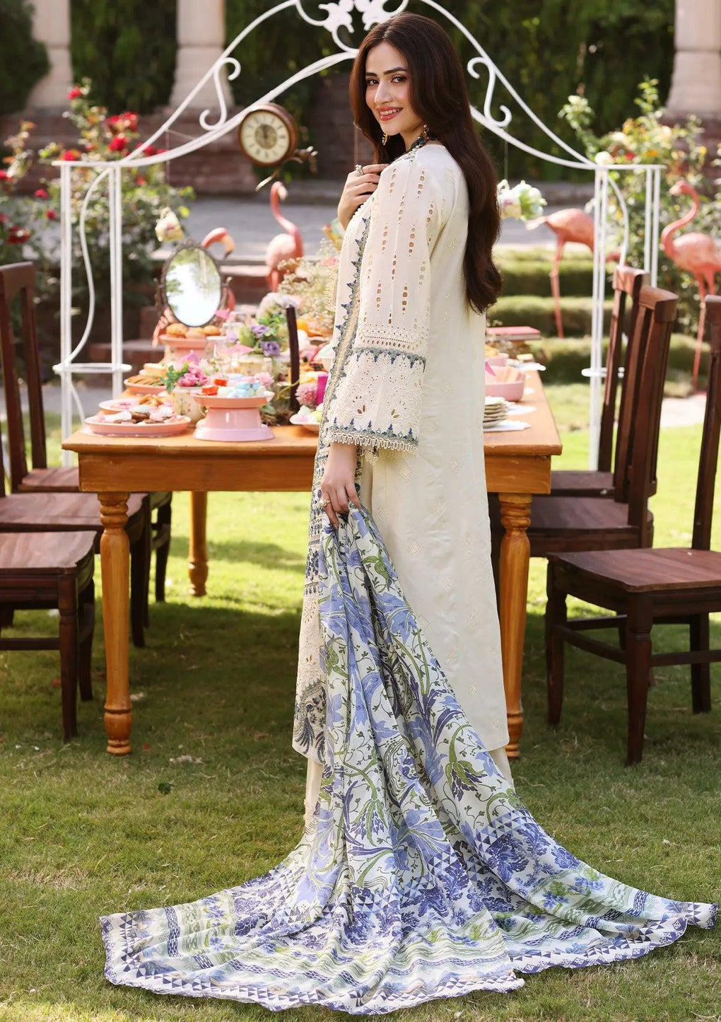 ECF-07 DAISY - Elaf Premium