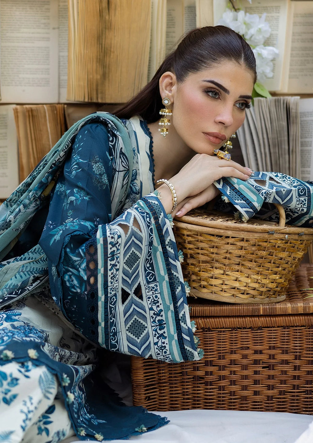 FLOREYA wearing this beautiful dress FROM ELAF PRINTS WITH CHIFFON DUPATTA COLLECTION 2025.