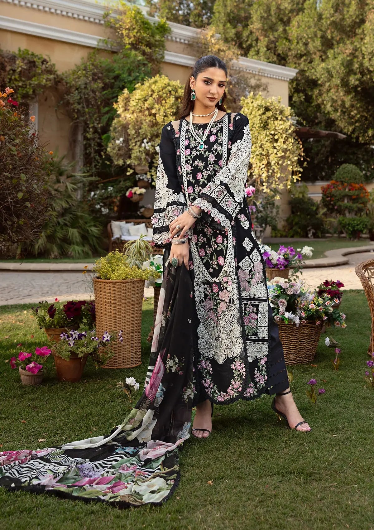 Elegent dress MAHJABEEN from ELAF Luxury Lawn 2025.