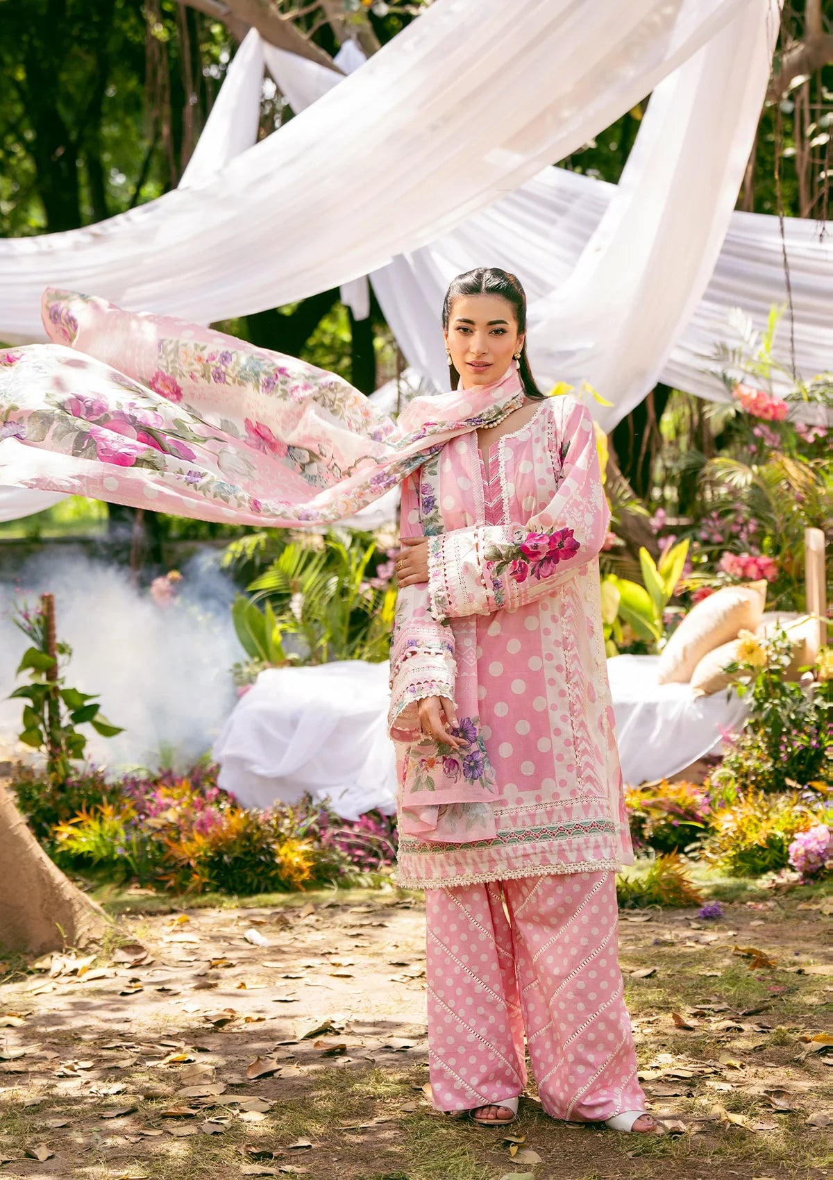 beautiful DIGITAL PRINTED VOILE DUPATTA flaunting Florals.