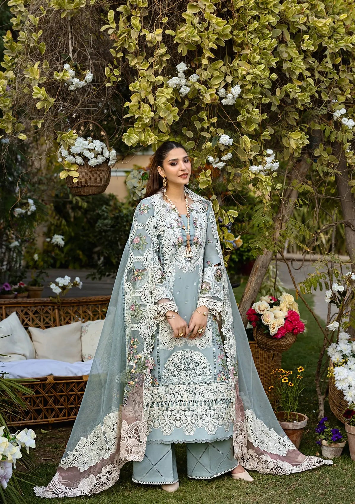 Elegent dress SAMAA from ELAF Luxury Lawn 2025.