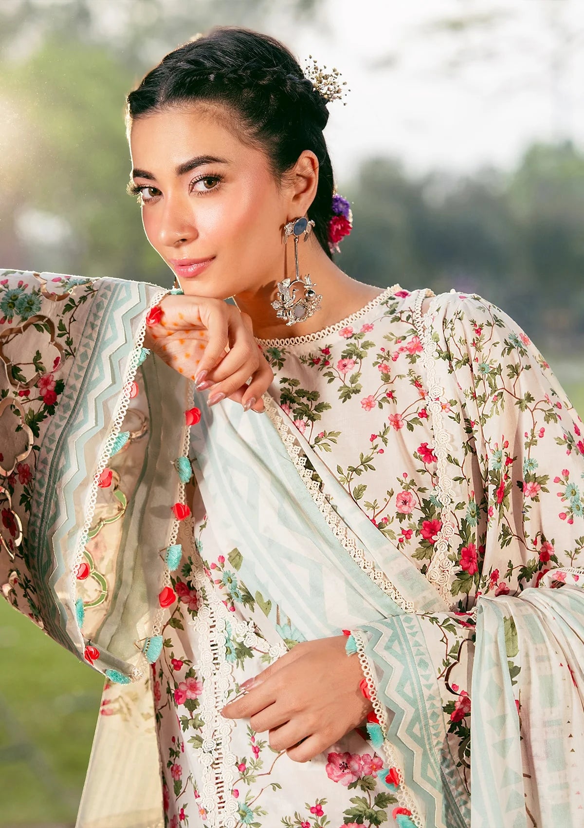 Elegant dress in lawn stuff , soft and breezy