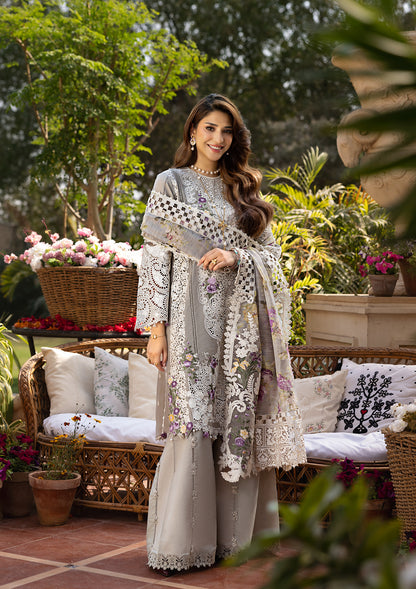 Beautifully designed SUBLIMATION PRINTED COTTON NET PATCHED DUPATTA.