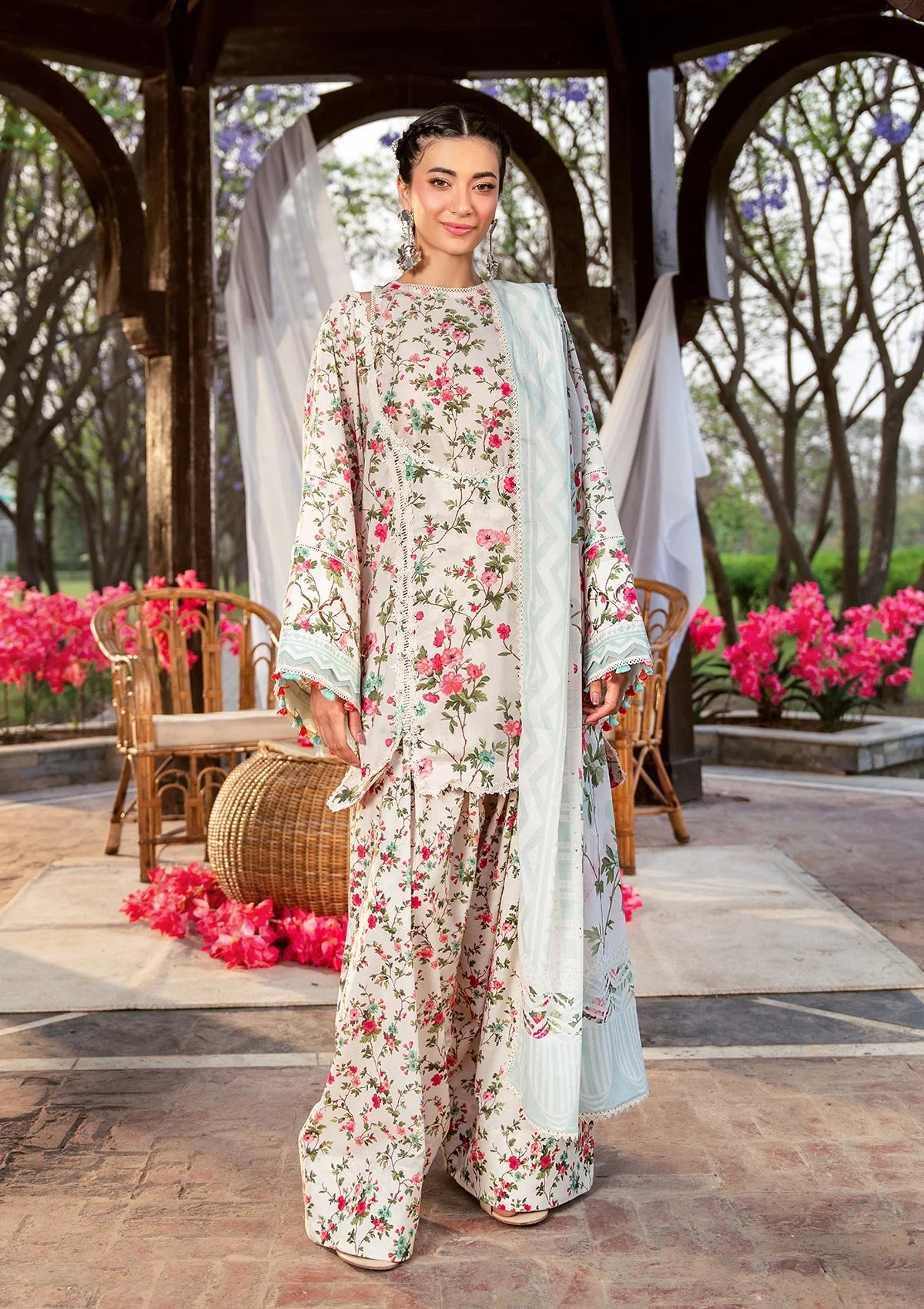 DAY BLOOM DIGITAL PRINTED LAWN FRONT and DIGITAL PRINTED VOILE DUPATTA  ELAF PRINTS COLLECTION 2025.