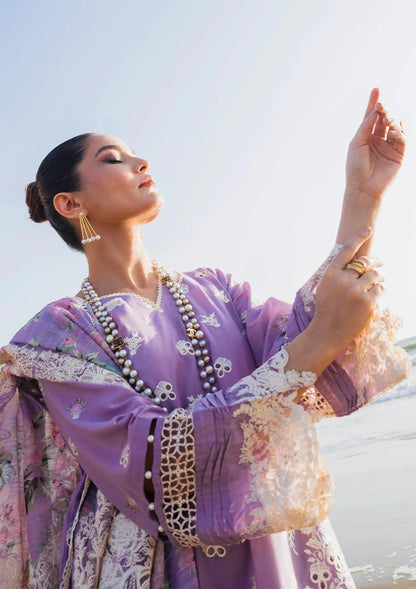 Banafsha wearing this beautiful dress ELAF 'HAI KUCH' Festive Lawn 2024 Collection.