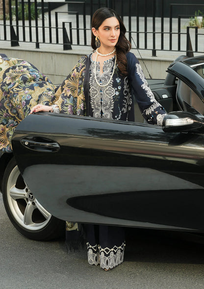 Dreamy Embrace in dark blue color